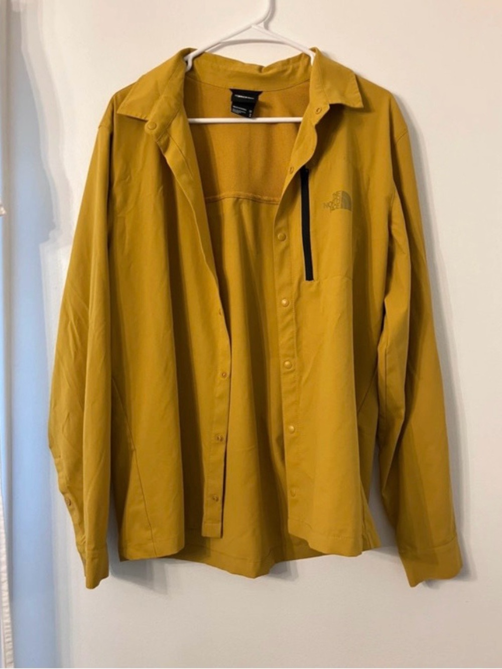 The North Face Men's Lightweight Mustard Yellow Shirt Jacket